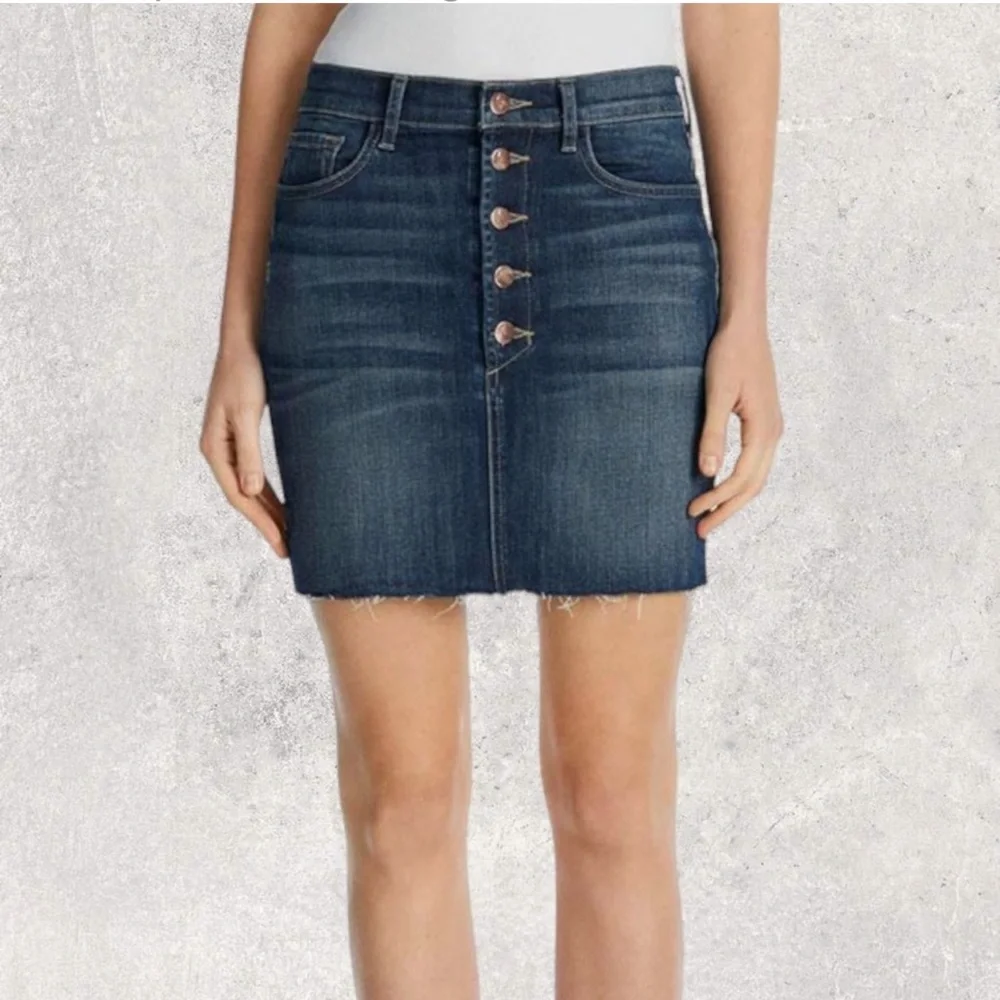 J Brand Rosalie Button Fly Denim Mini Skirt Sz 27 Blue Jean Raw Edge Distressed
